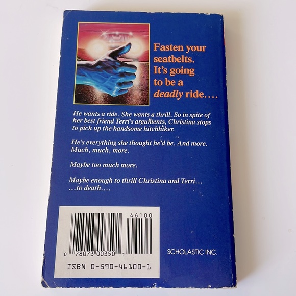 ✨2/$25✨ The Hitchhiker (1993) - Picture 2 of 3